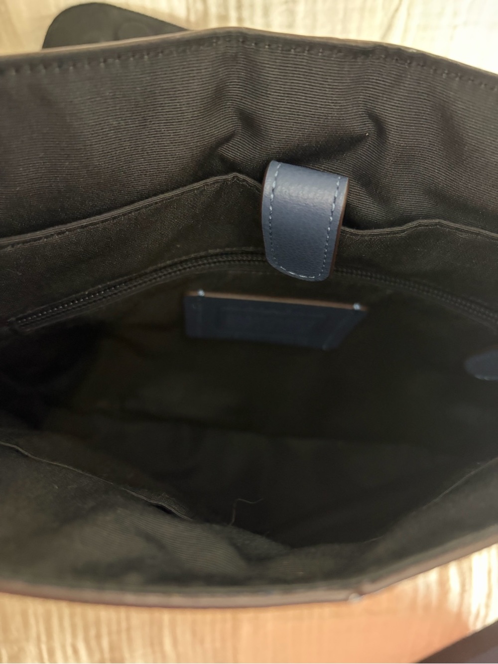 Coach Charles Navy Blue Leather Messenger Bag - Picture 10 of 14